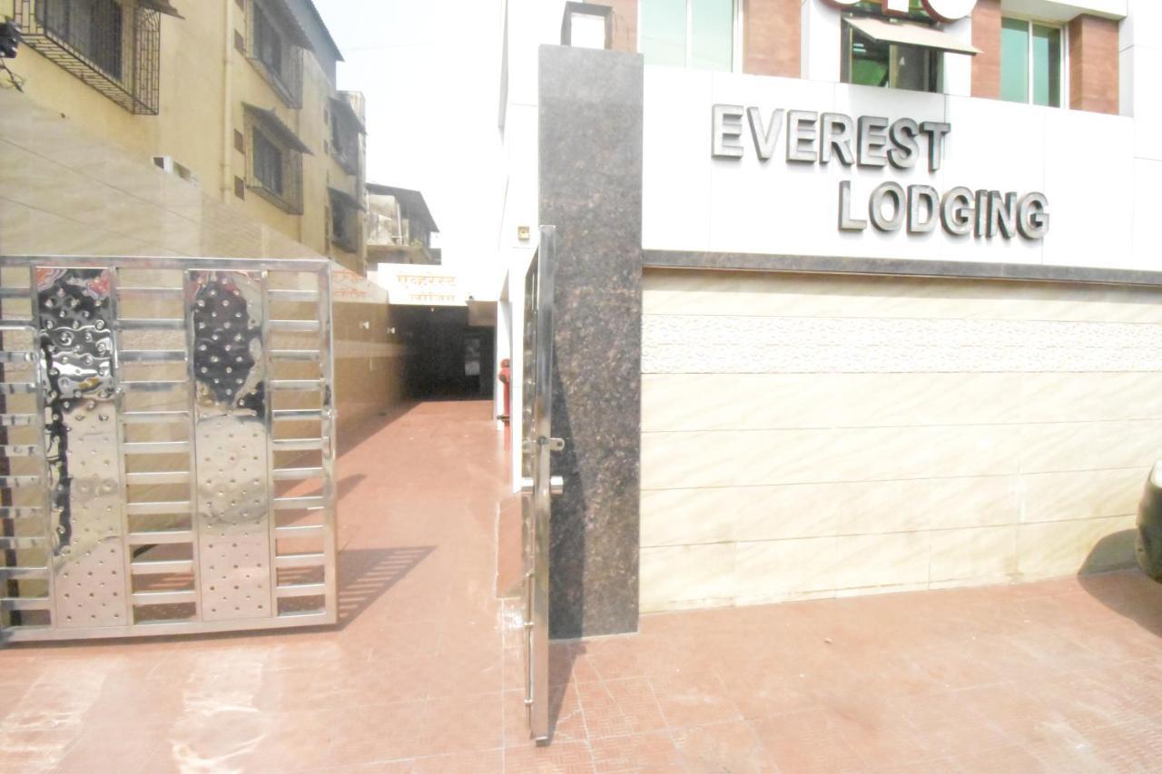 Hotel Everest Lodging Нави Мумбаи Экстерьер фото
